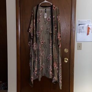 Army Green Floral Open Arm Kimono